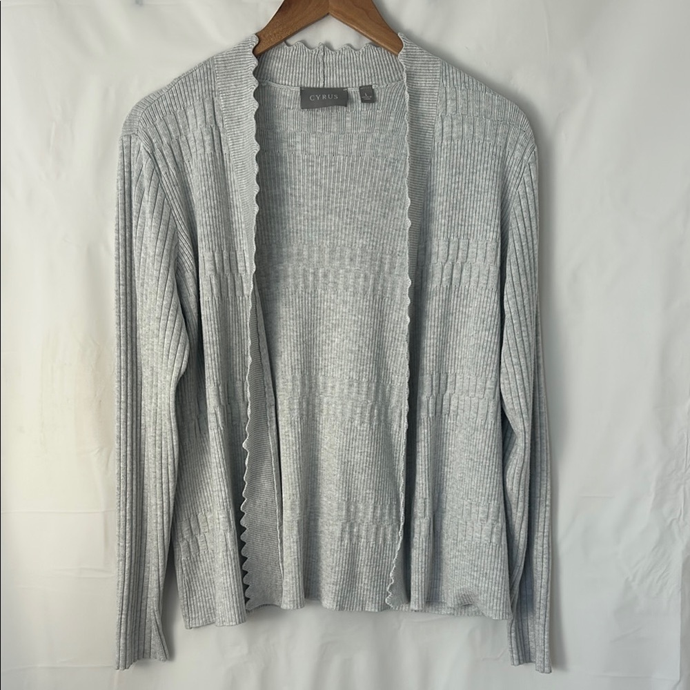 Cyrus Gray Ribbed Cardigan Sweater Open Front women size Large classic casual